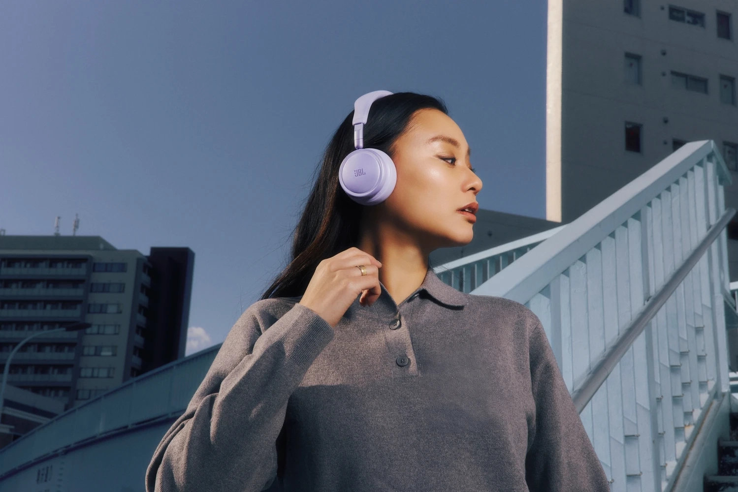 Bluetooth-гарнітура JBL Live 680NC Purple (JBLLIVE680NCPUR)